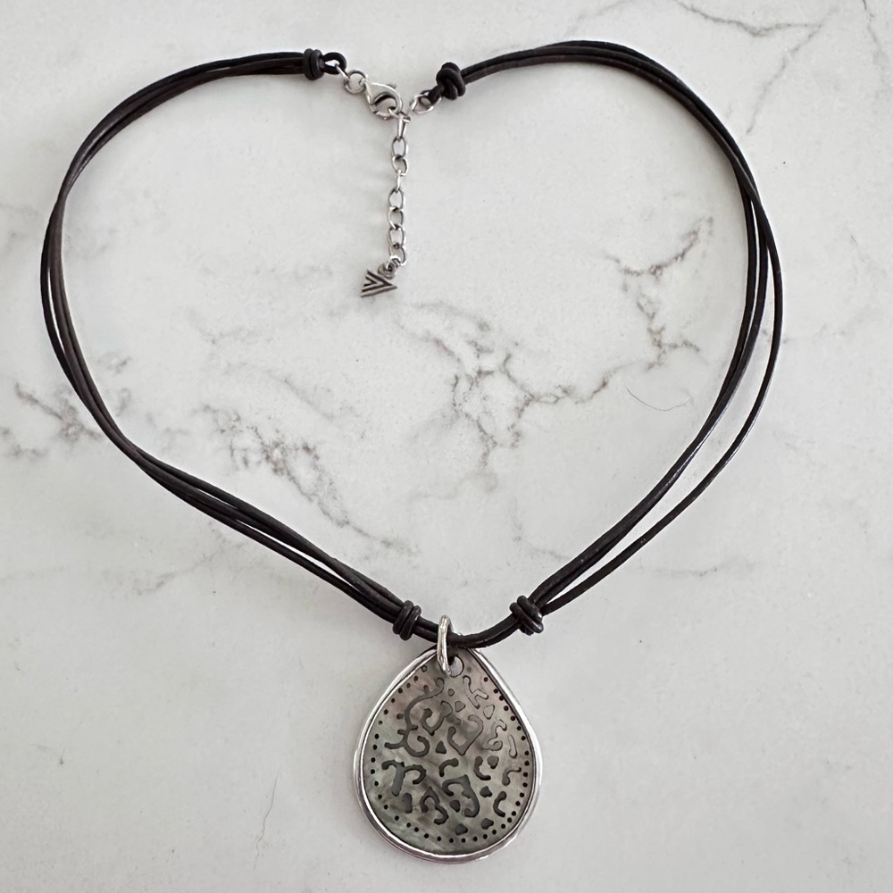 Silpada Designs Shell Pendant Necklace